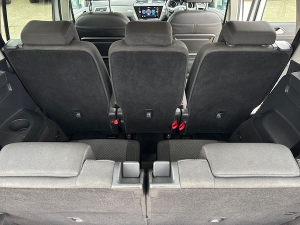 Used Volkswagen Touran 2017 for sale - 76190934: Photo 26