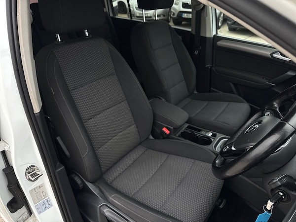 Used Volkswagen Touran 2017 for sale - 76190934: Photo 36