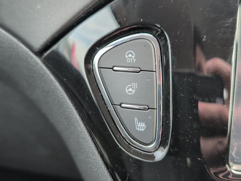 Used Vauxhall Corsa 2017 for sale - 77910603: Photo 32