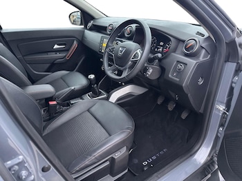 Used Dacia Duster 2022 for sale - 77160736: Photo