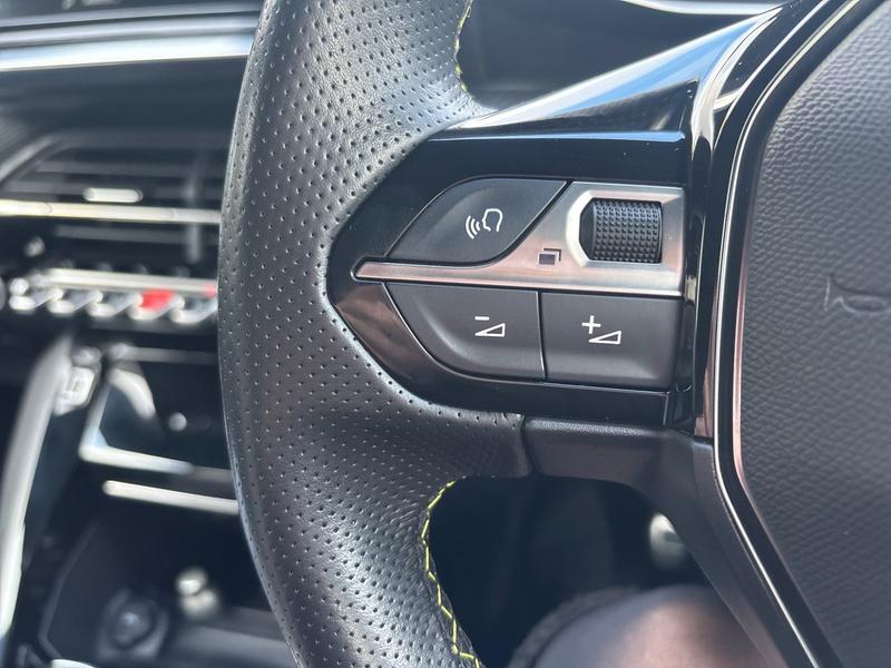 Used Peugeot 208 for sale - 77901165: Photo 22