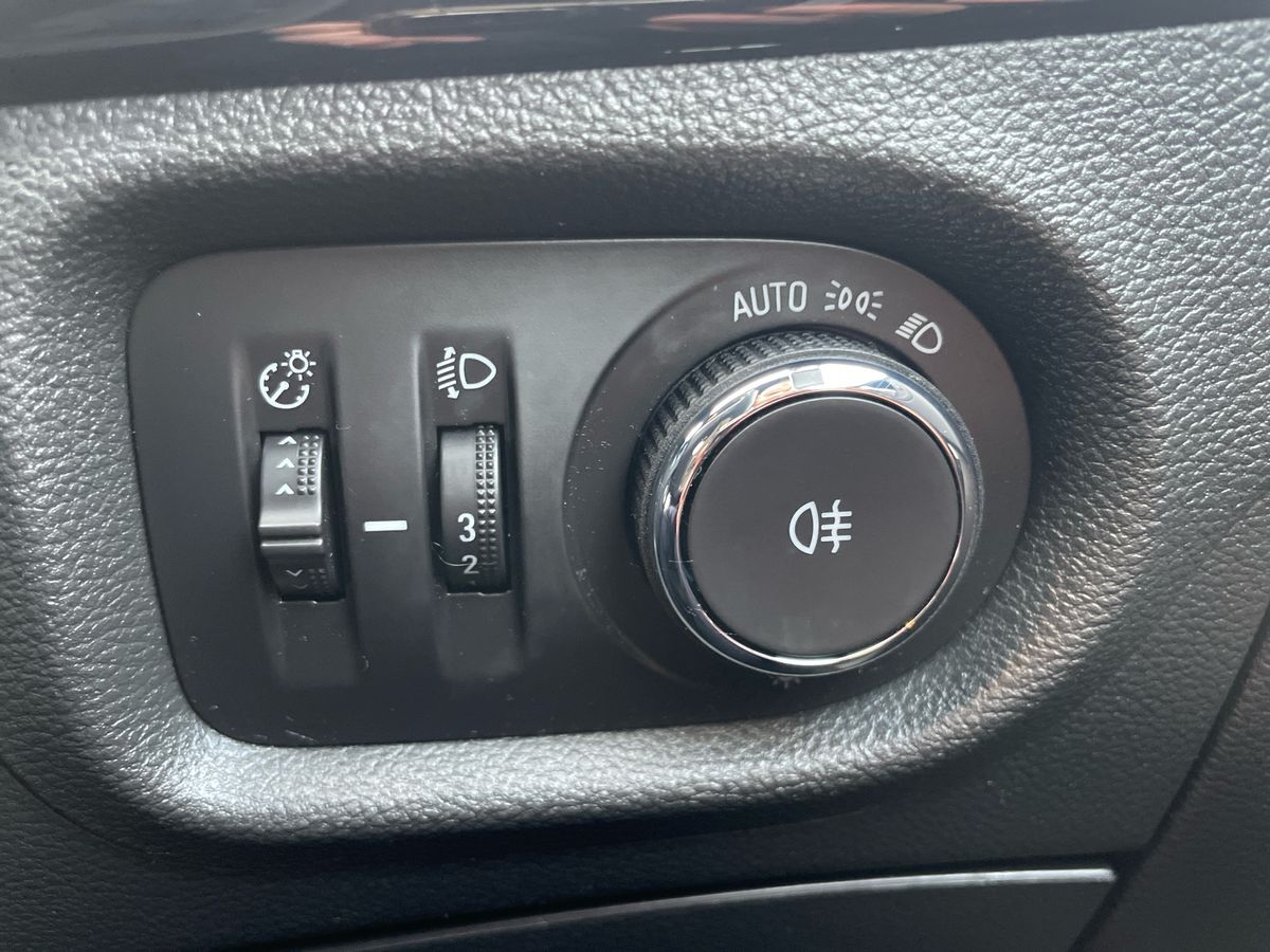 Used Vauxhall Astra 2019 for sale - 77031436: Photo 28