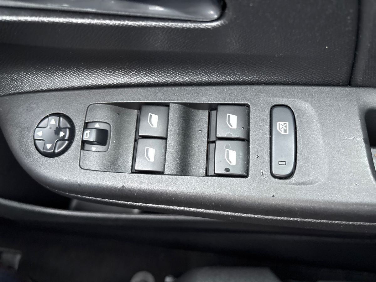 Used Vauxhall Corsa 2022 for sale - 77346895: Photo 17