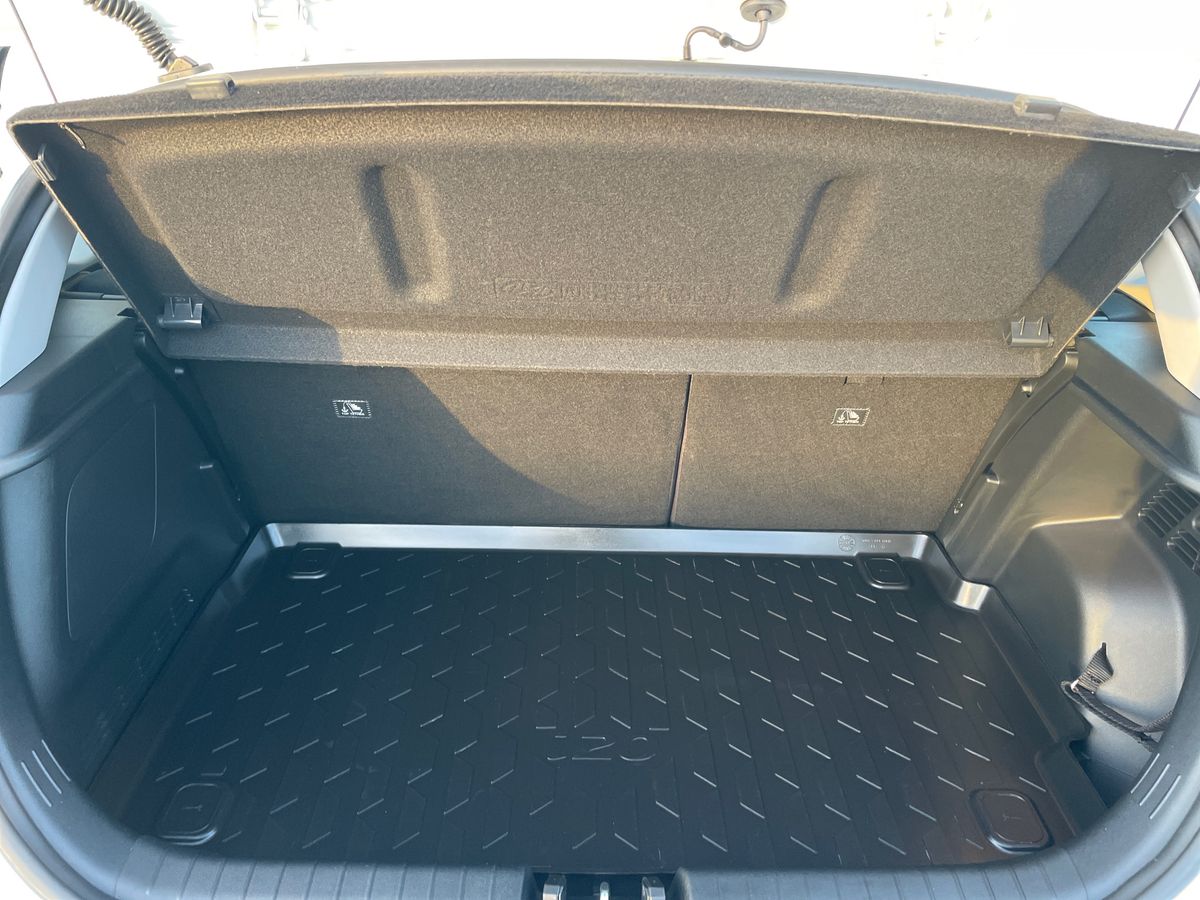 Used Hyundai i20 2021 for sale - 77122592: Photo 25