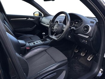 Used Audi A3 2018 for sale - 77293490: Photo