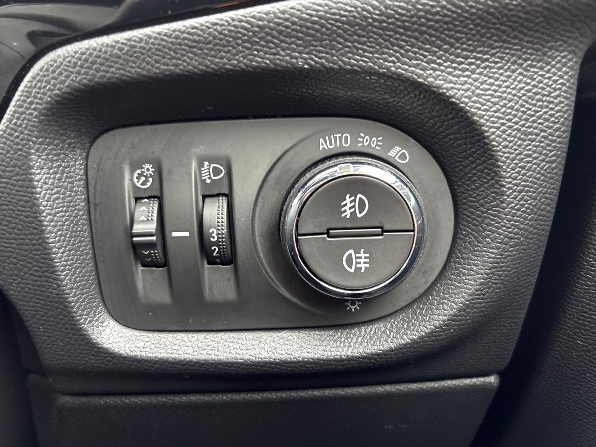 Used Vauxhall Corsa 2021 for sale - 77353773: Photo 28