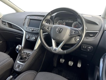 Used Vauxhall Zafira Tourer 2017 for sale - 76410675: Photo