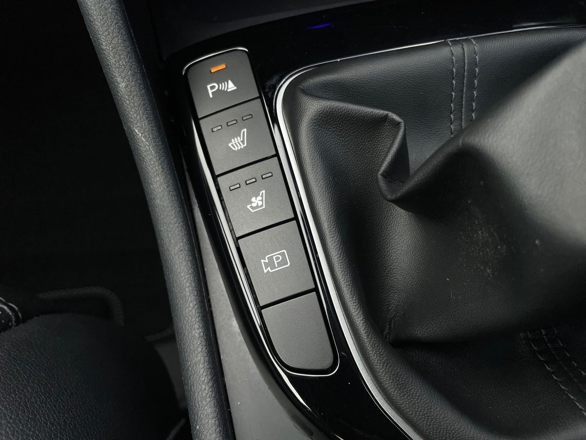 Vehicle 35