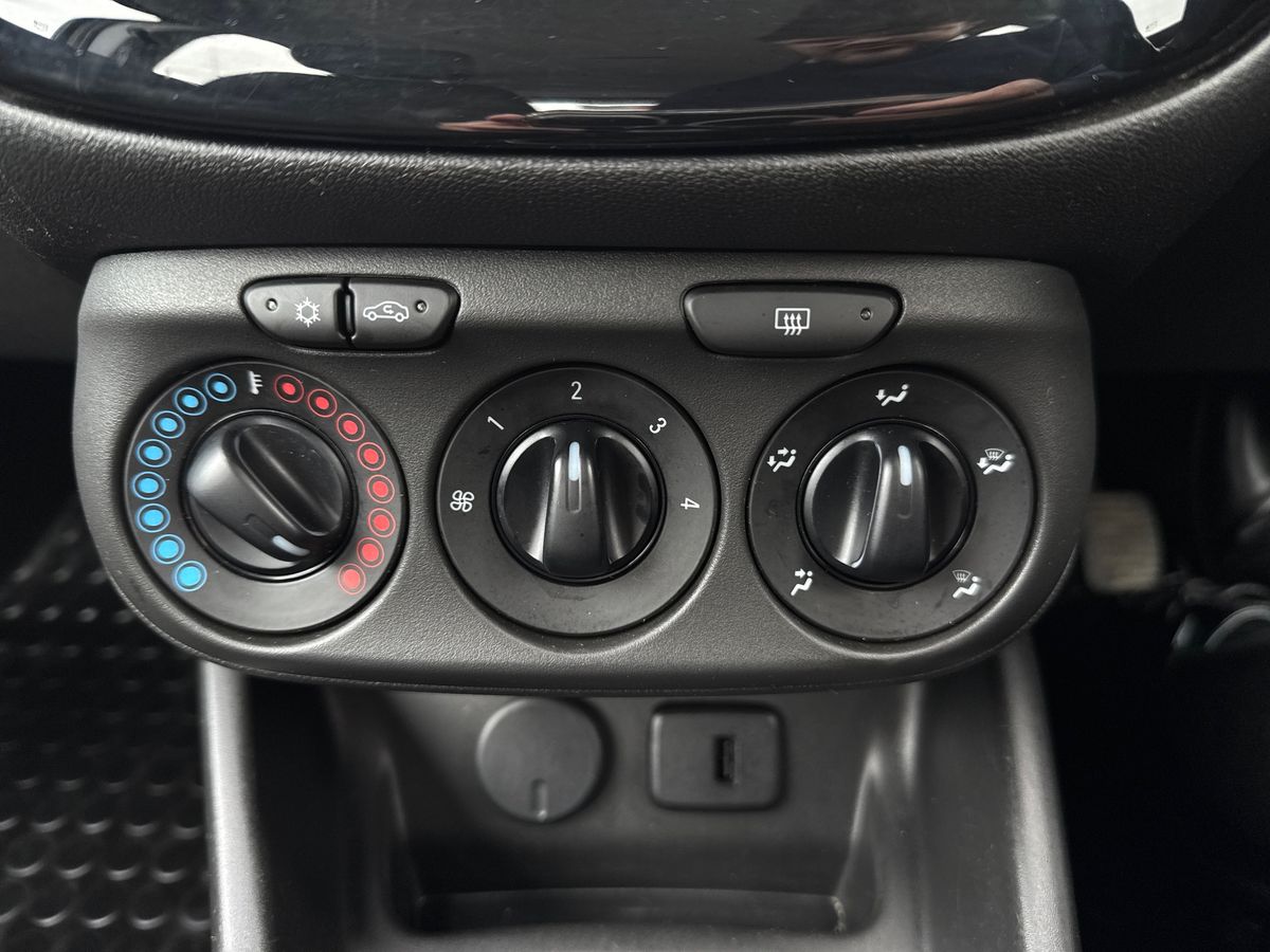 Used Vauxhall Corsa 2016 for sale - 77588421: Photo 16