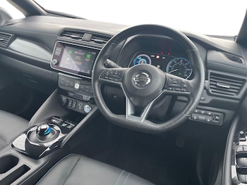 Used Nissan Leaf 2020 for sale - 77256407: Photo