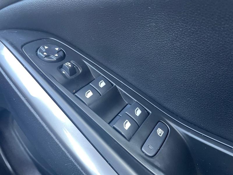 Used Vauxhall Grandland 2023 for sale - 77910232: Photo 17