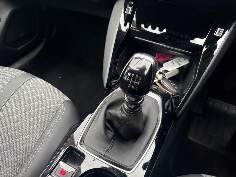 Used Peugeot 208 2024 for sale - 77910519: Photo 15