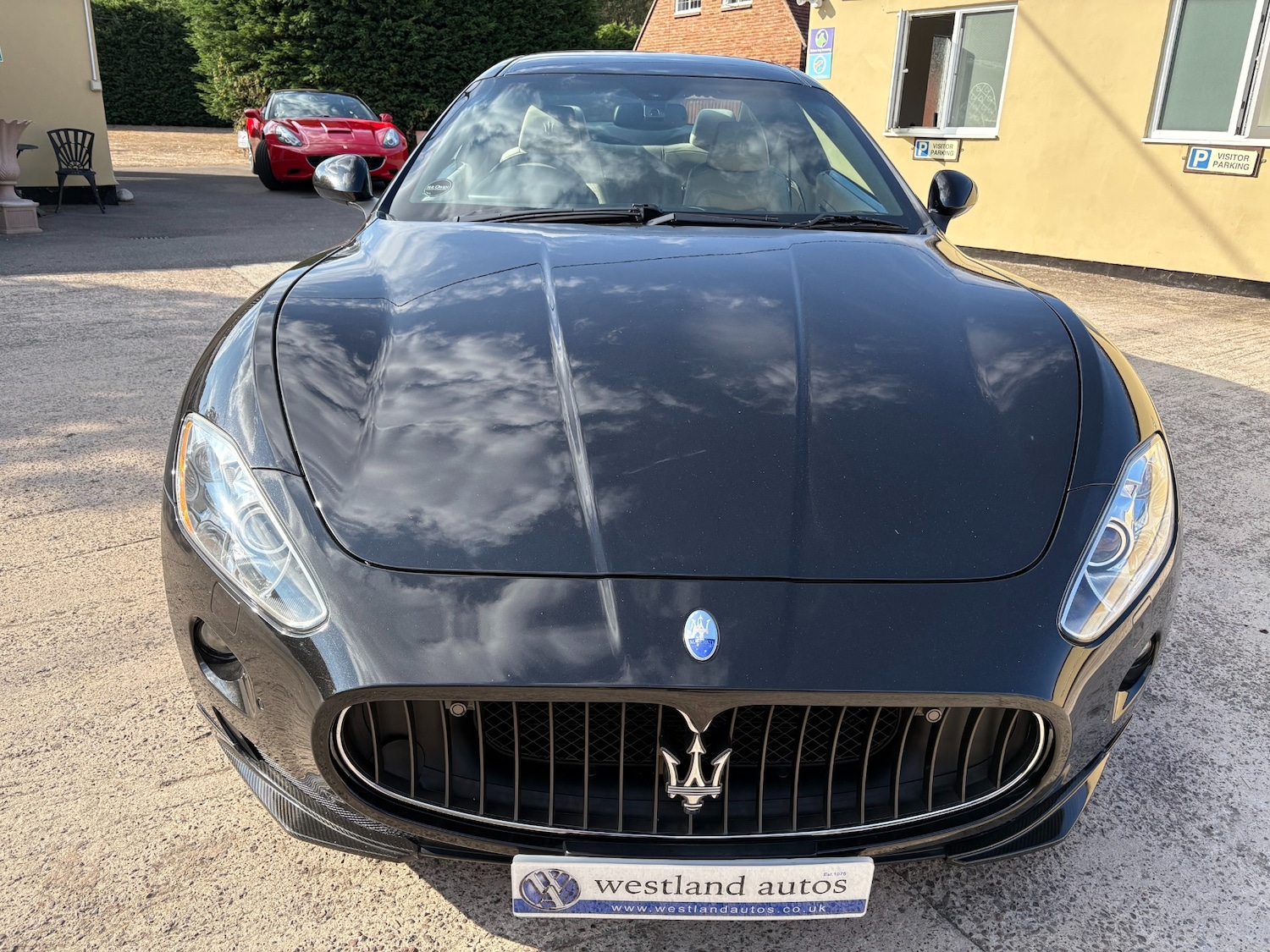Used Maserati Granturismo 2011 for sale - 75934608: Photo 2