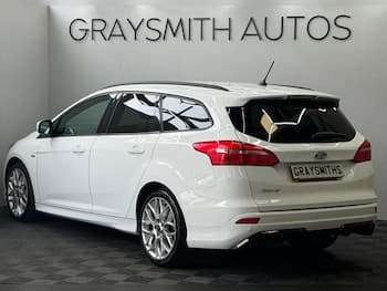 Used Ford Focus 2017 for sale - 79576415: Photo