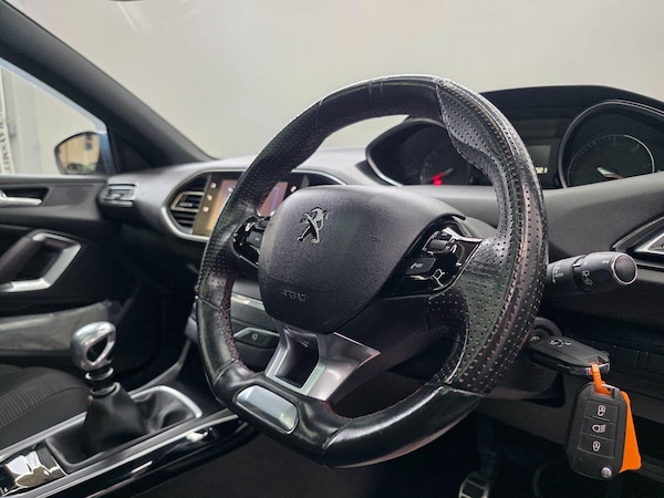 Used Peugeot 308 2017 for sale - 76175444: Photo 14