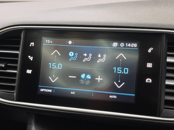 Used Peugeot 308 2017 for sale - 76175444: Photo 24