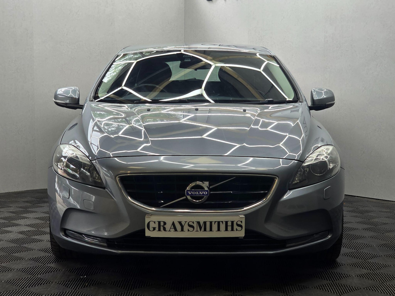 Used Volvo V40 2014 for sale - 76121620: Photo 6