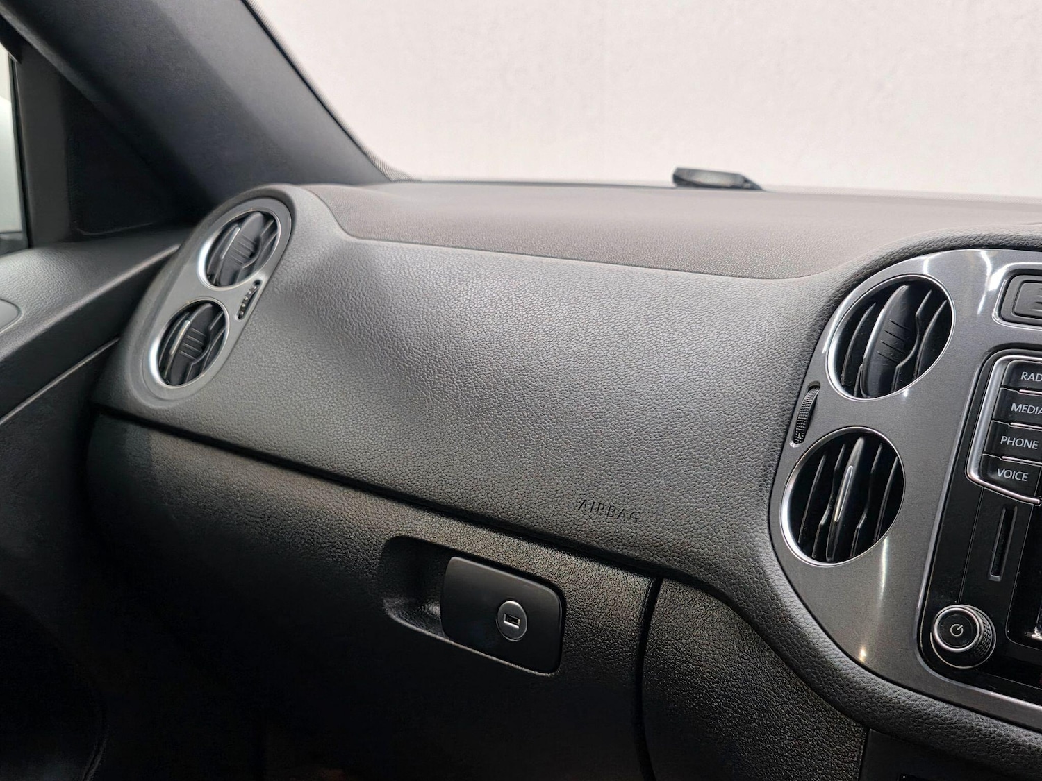 Used Volkswagen Tiguan 2015 for sale - 76550139: Photo 19