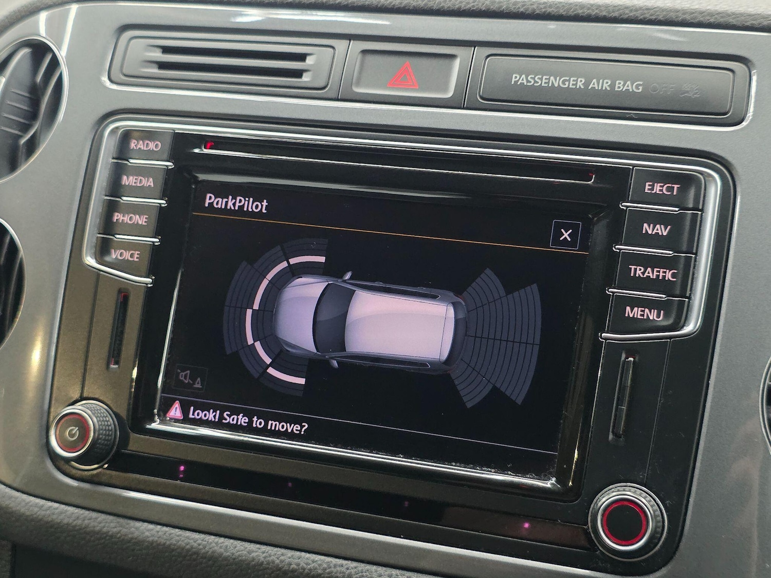 Used Volkswagen Tiguan 2015 for sale - 76550139: Photo 22