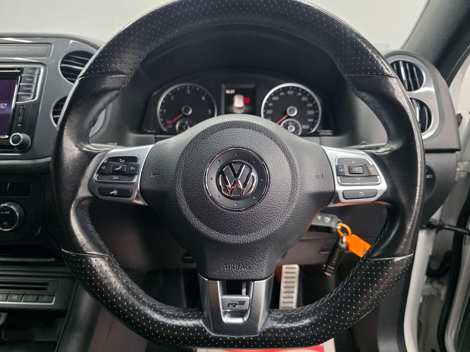 Used Volkswagen Tiguan 2015 for sale - 76550139: Photo 25