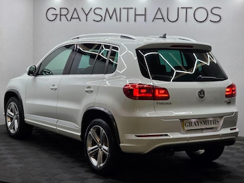 Used Volkswagen Tiguan 2015 for sale - 76550139: Photo