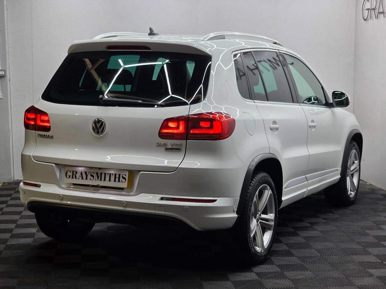 Used Volkswagen Tiguan 2015 for sale - 76550139: Photo 7