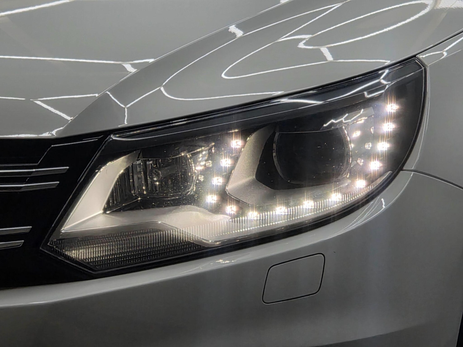 Used Volkswagen Tiguan 2015 for sale - 76550139: Photo 9