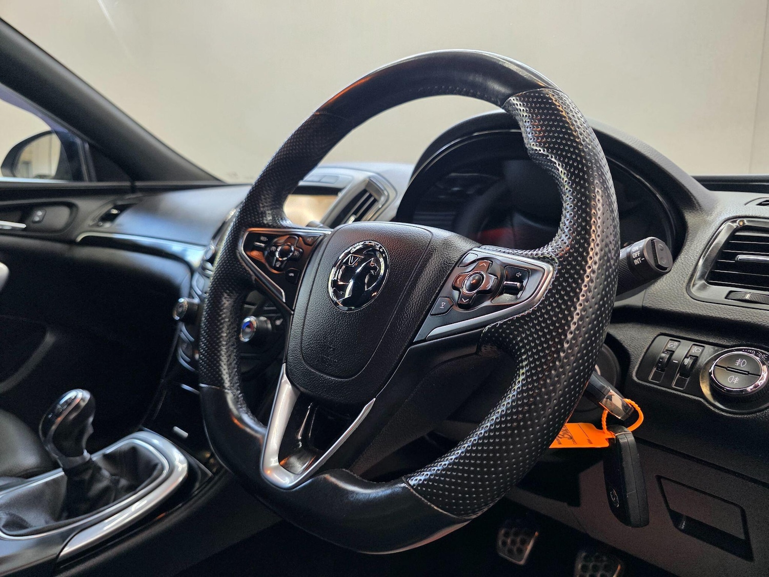 Used Vauxhall Insignia 2015 for sale - 76456994: Photo 13