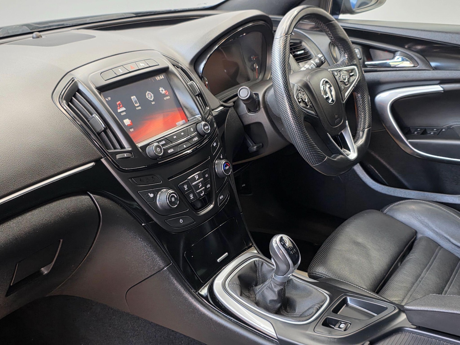 Used Vauxhall Insignia 2015 for sale - 76456994: Photo 15