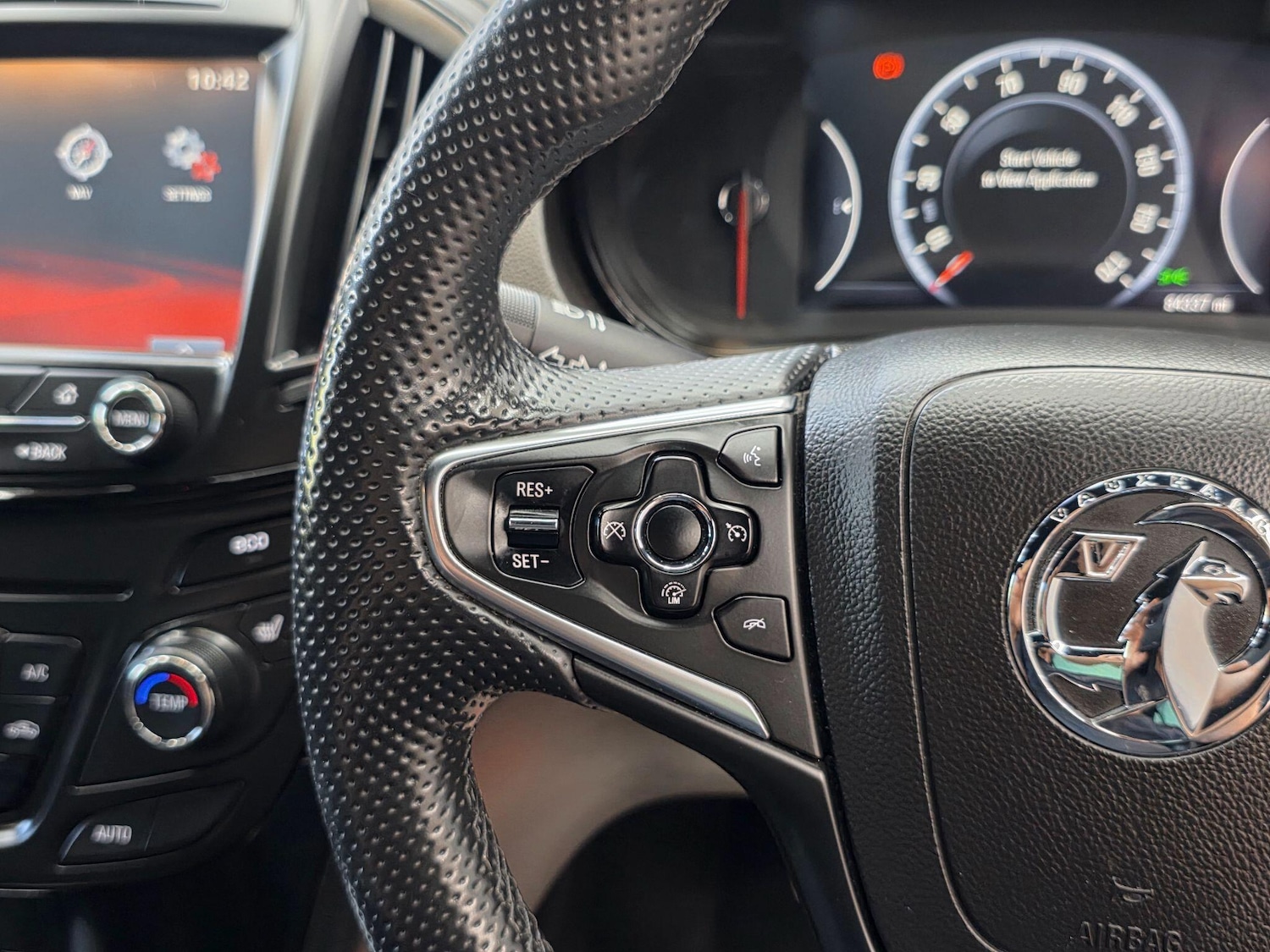 Used Vauxhall Insignia 2015 for sale - 76456994: Photo 27