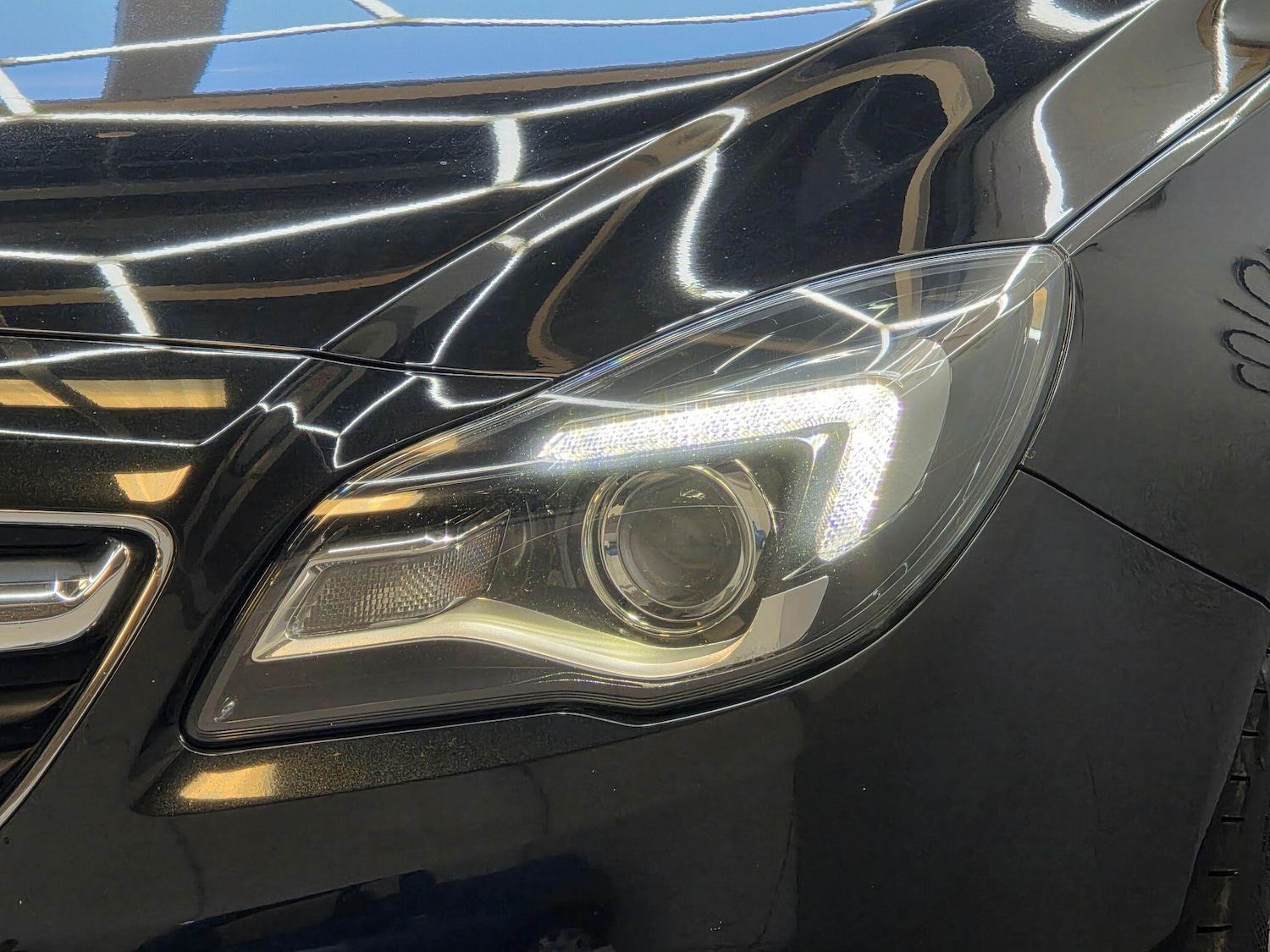 Used Vauxhall Insignia 2015 for sale - 76456994: Photo 9