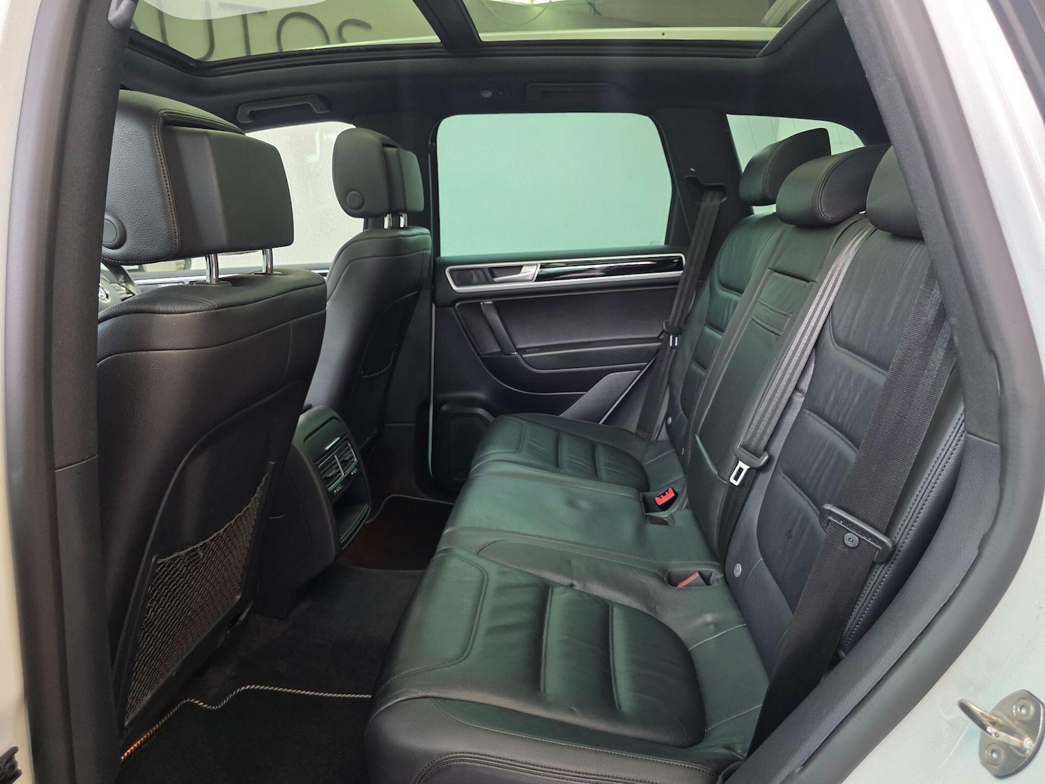 Used Volkswagen Touareg 2017 for sale - 76361118: Photo 38