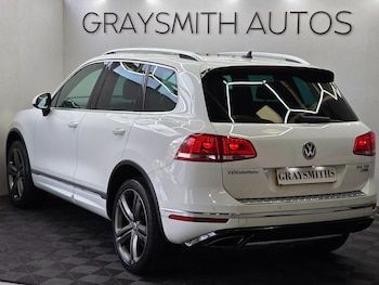 Used Volkswagen Touareg 2017 for sale - 76361118: Photo