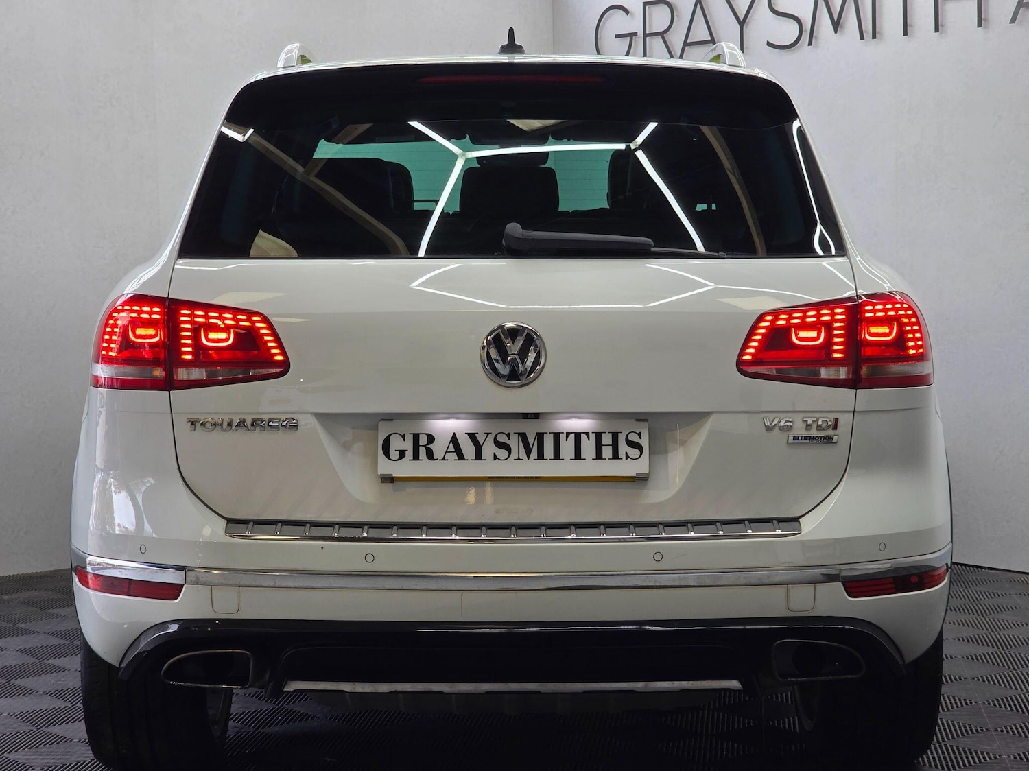 Used Volkswagen Touareg 2017 for sale - 76361118: Photo 8
