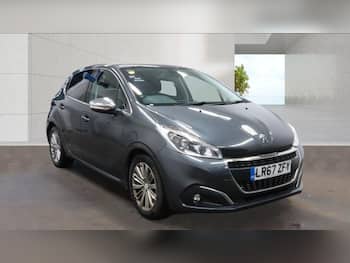 Used Peugeot 208 2017 for sale - 79711497: Photo