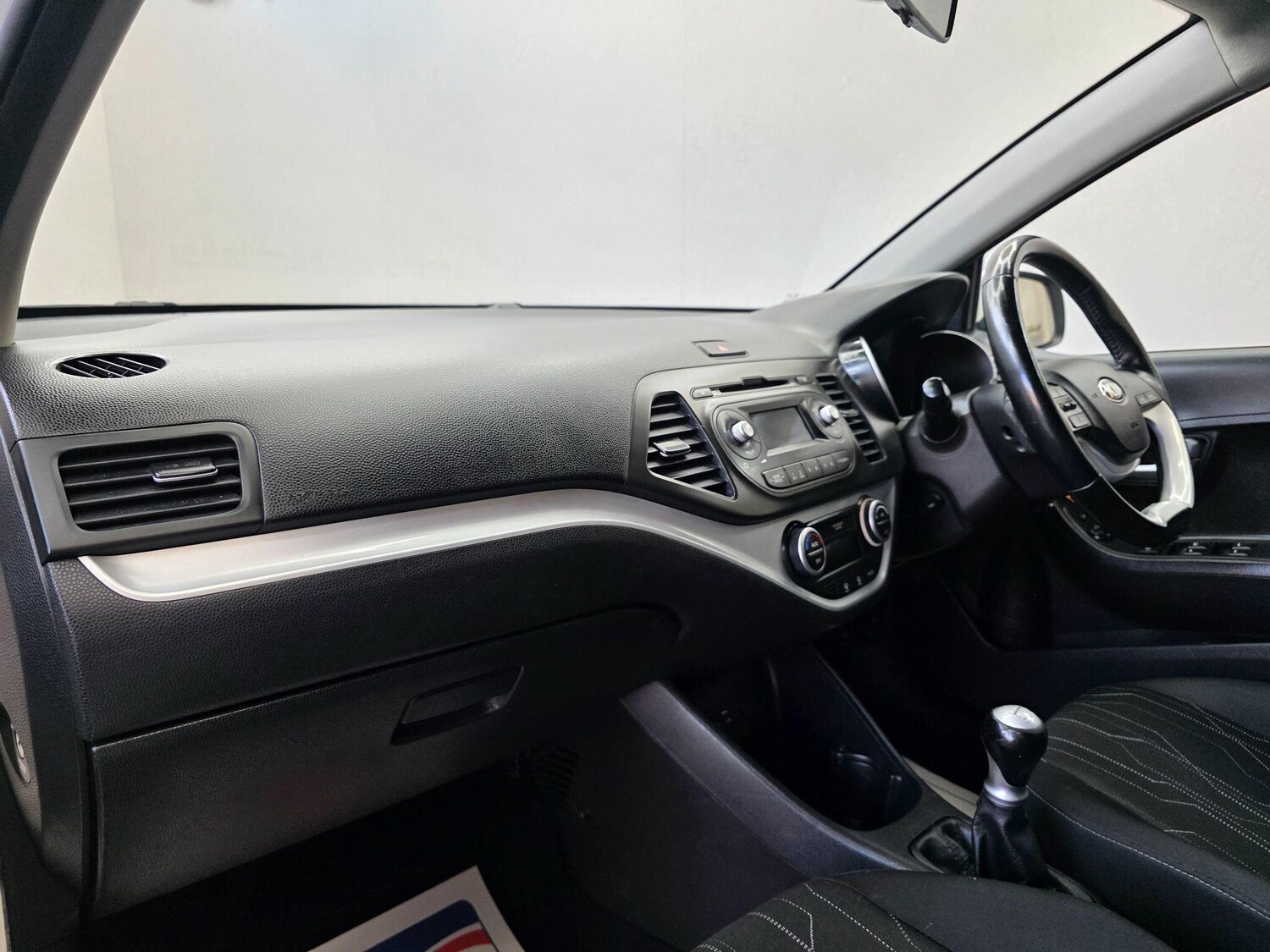 Used Kia Picanto 2015 for sale - 76336107: Photo 14