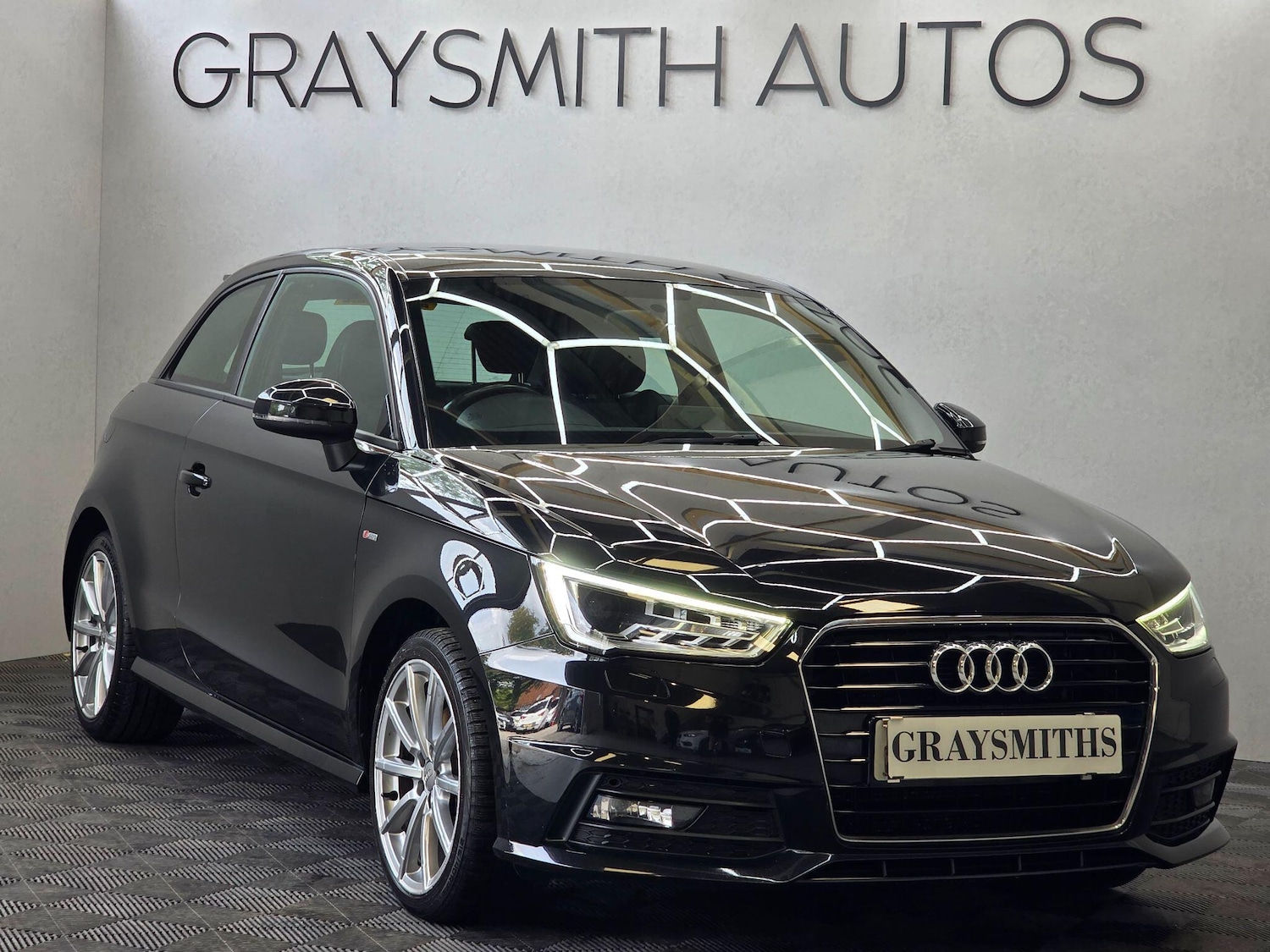 Used Audi A1 2015 for sale - 76104010: Photo 1
