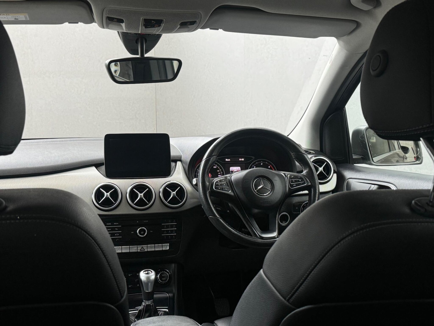 Used Mercedes-Benz B Class 2017 for sale - 76104008: Photo 10