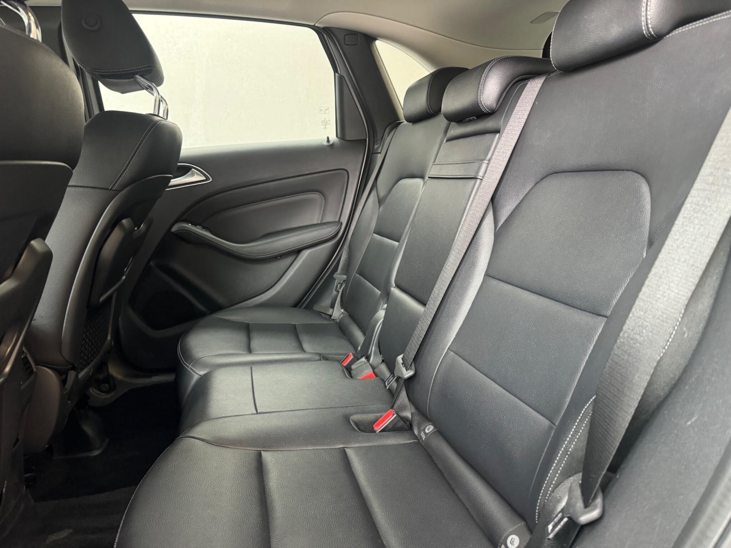 Used Mercedes-Benz B Class 2017 for sale - 76104008: Photo 16