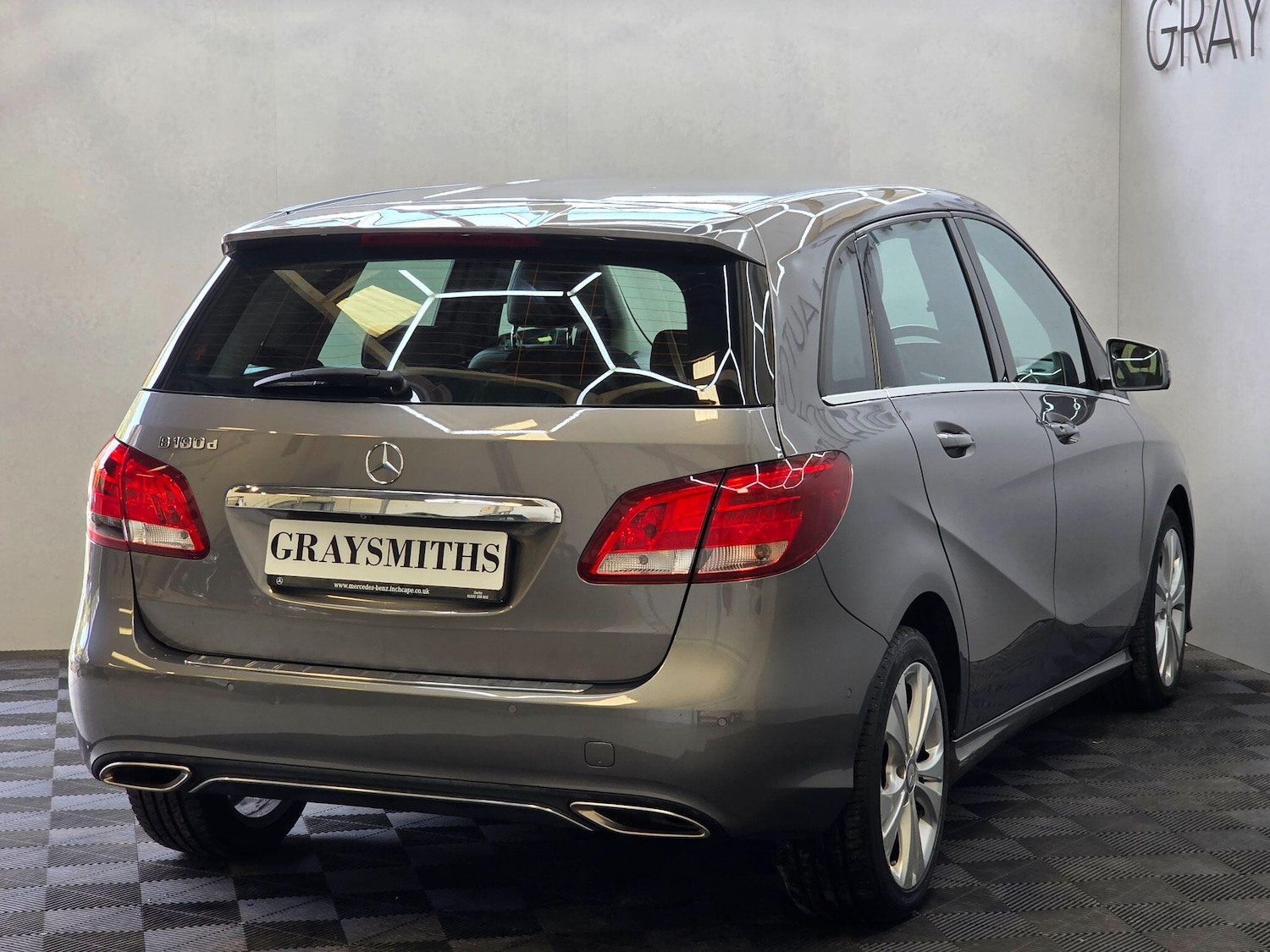 Used Mercedes-Benz B Class 2017 for sale - 76104008: Photo 8