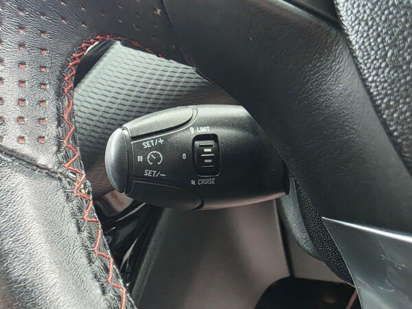 Used Peugeot 2008 2017 for sale - 76174850: Photo 30