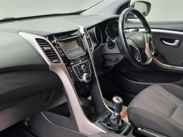 Used Hyundai i30 2017 for sale - 76174737: Photo 15