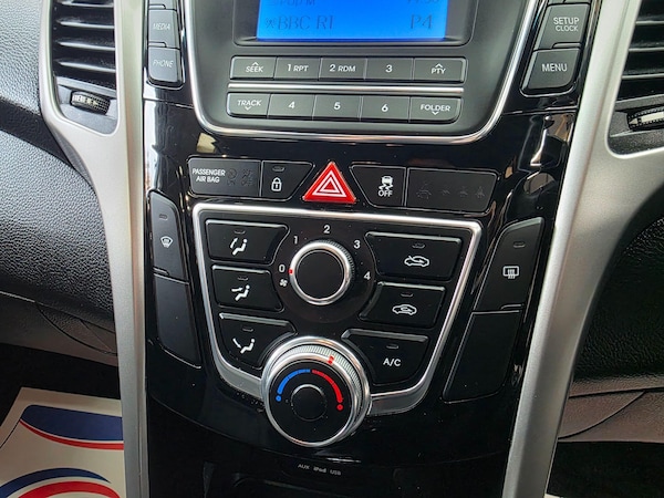 Used Hyundai i30 2017 for sale - 76174737: Photo 19