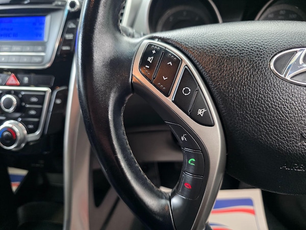Used Hyundai i30 2017 for sale - 76174737: Photo 22