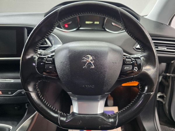 Used Peugeot 308 2015 for sale - 76174768: Photo 24