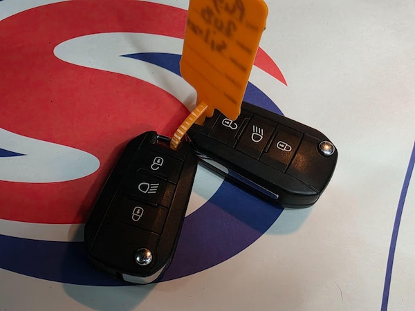 Used Peugeot 308 2015 for sale - 76174768: Photo 27