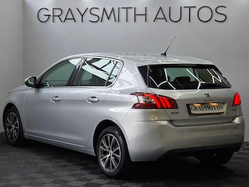Used Peugeot 308 2015 for sale - 76174768: Photo 3