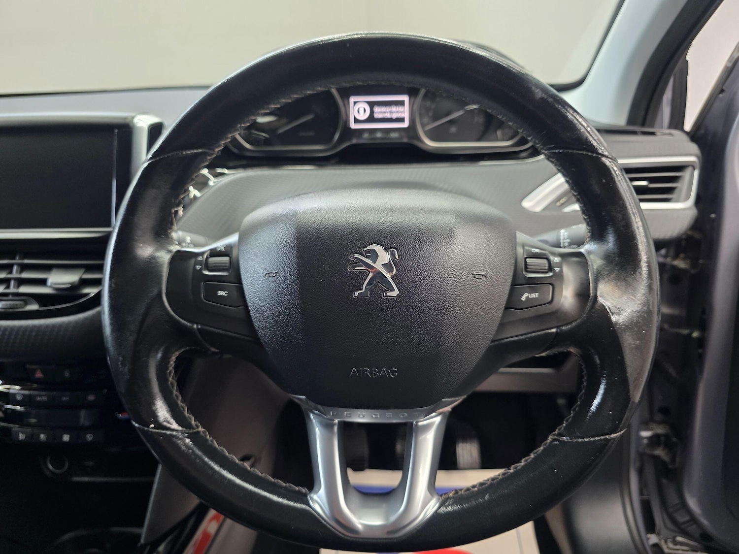 Used Peugeot 2008 2017 for sale - 76398243: Photo 21