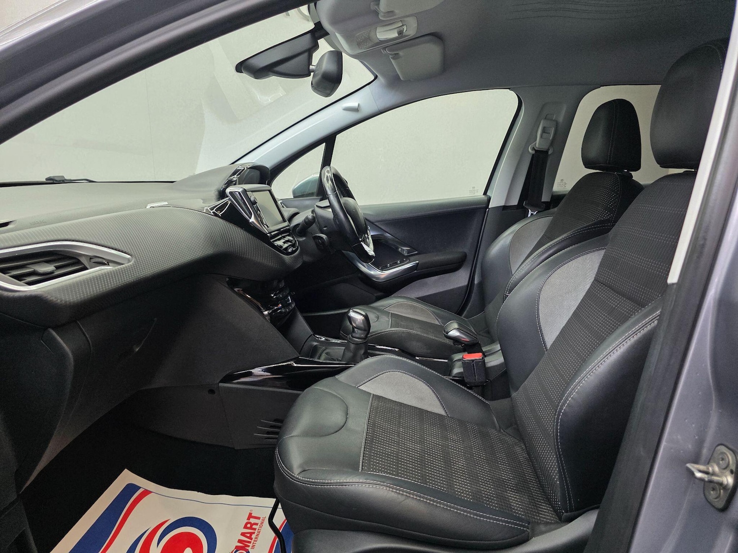 Used Peugeot 2008 2017 for sale - 76398243: Photo 27