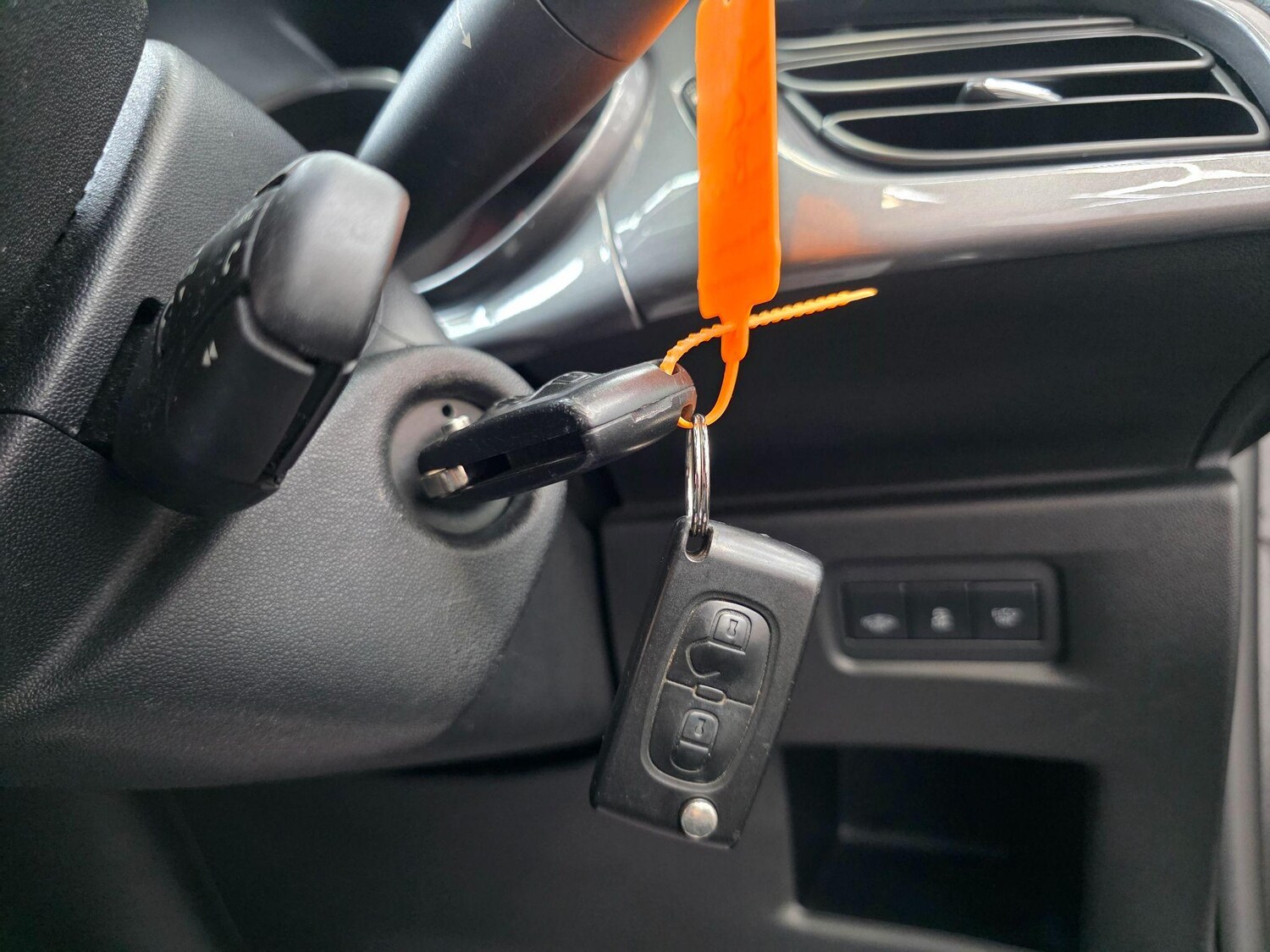 Used Citroen C3 2015 for sale - 76103992: Photo 21